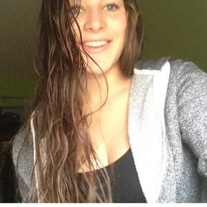 Meet your Posher, Sandrine